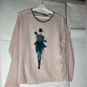 Zara Long Sleeve Top with Artistic Graphic in Cream